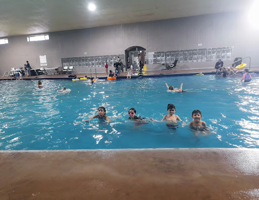 Campamento y Albercas GUALAN