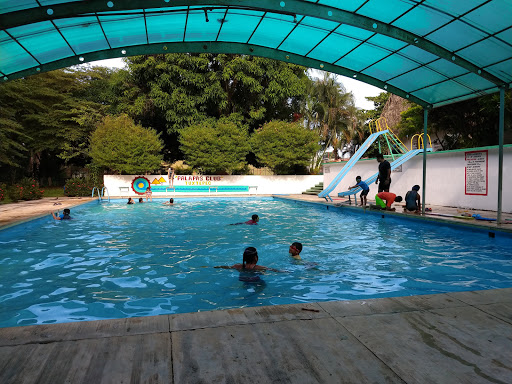 Club Palapas