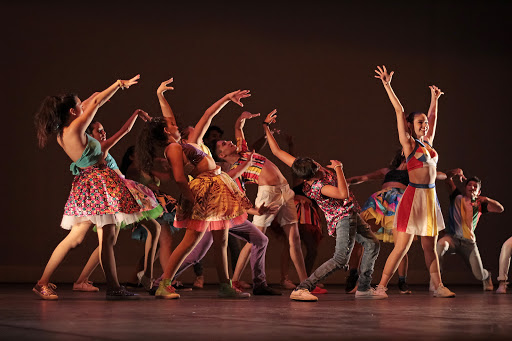 DANCERS COMPLEXION STUDIO