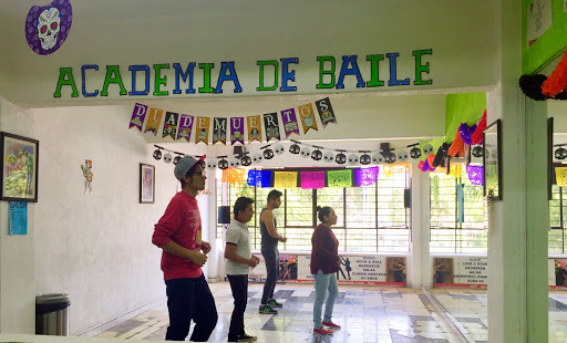 Earth Dance Academia de Baile