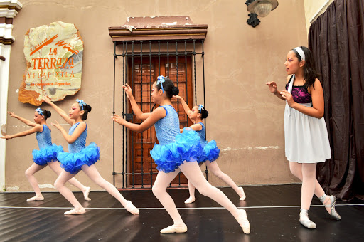 Ecole de Dance Menuet