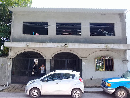 Heber Gym Tecomán