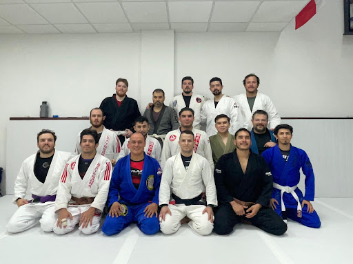 La Academia Jiu Jitsu