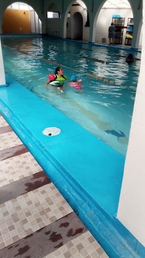 REHABILITACIÓN ACUÁTICA Y CLASES DE NATACIÓN DIF ESTATAL CAMPECHE