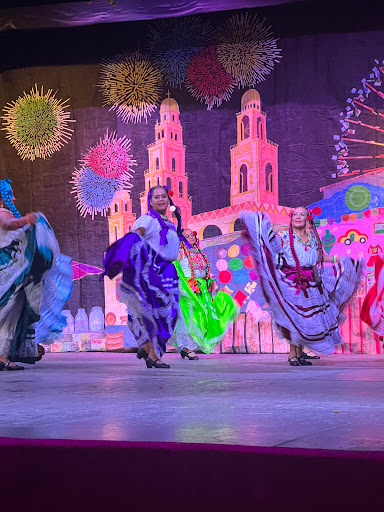 SCHOOL OF DANCE FOLKLORICA MEXICANA C ACATL